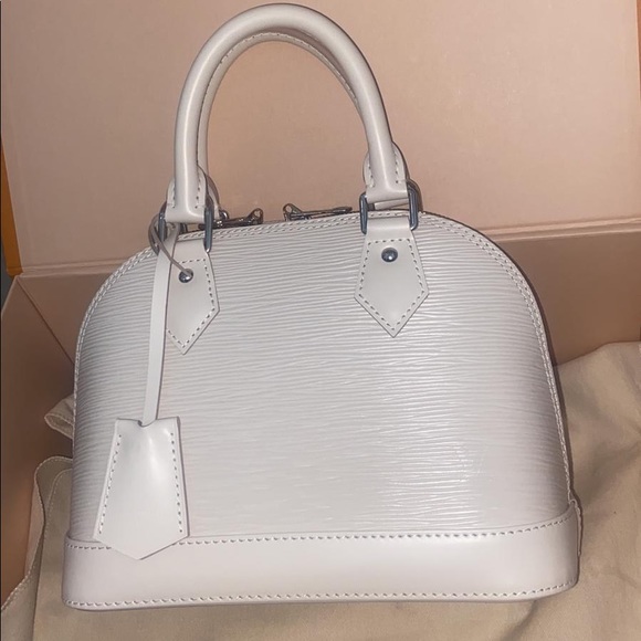 Louis Vuitton Alma BB M58706 - Picture 3 of 12